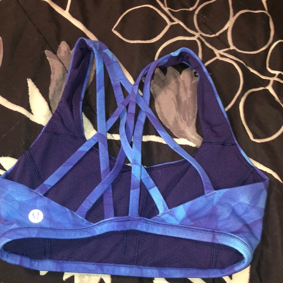 Lululemon sport bra - Picture 2 of 3